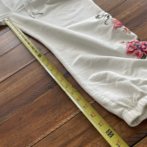 Driftwood Classic Fit Stevie Joggers sweatpants White Embroidery Large Sundance - Picture 15 of 16